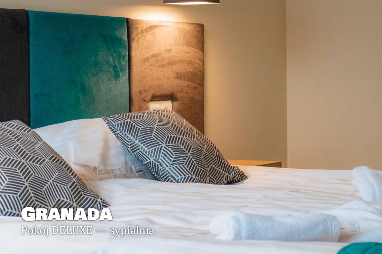 דוז'ניקי ז'דרוז' Granada Pensjonat & Spa מראה חיצוני תמונה